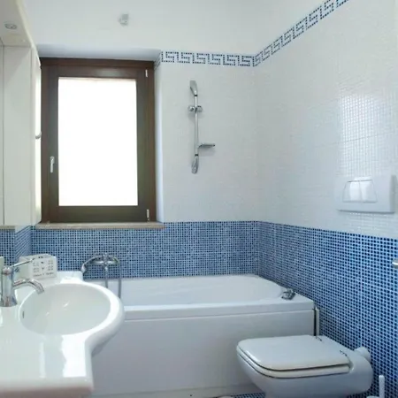 ヴィラ Montedoro Luxury ノーチ